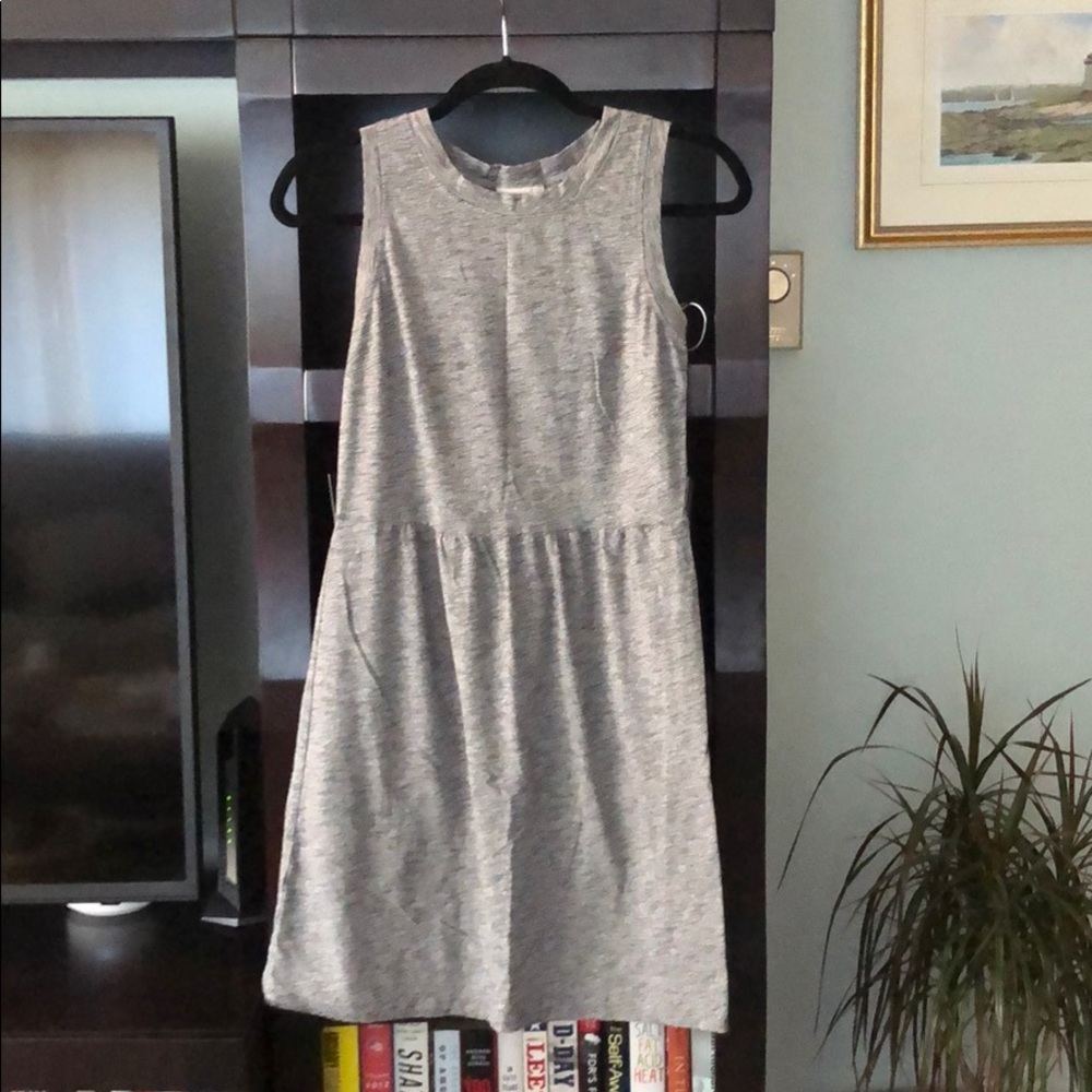 Super stretchy and comfy loft dress